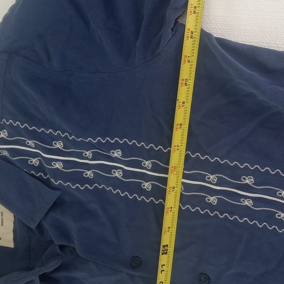 Vintage Silk Circa 1969 Hawaiian Casual Button Down Short Sleeve 100%Silk - Picture 4 of 6